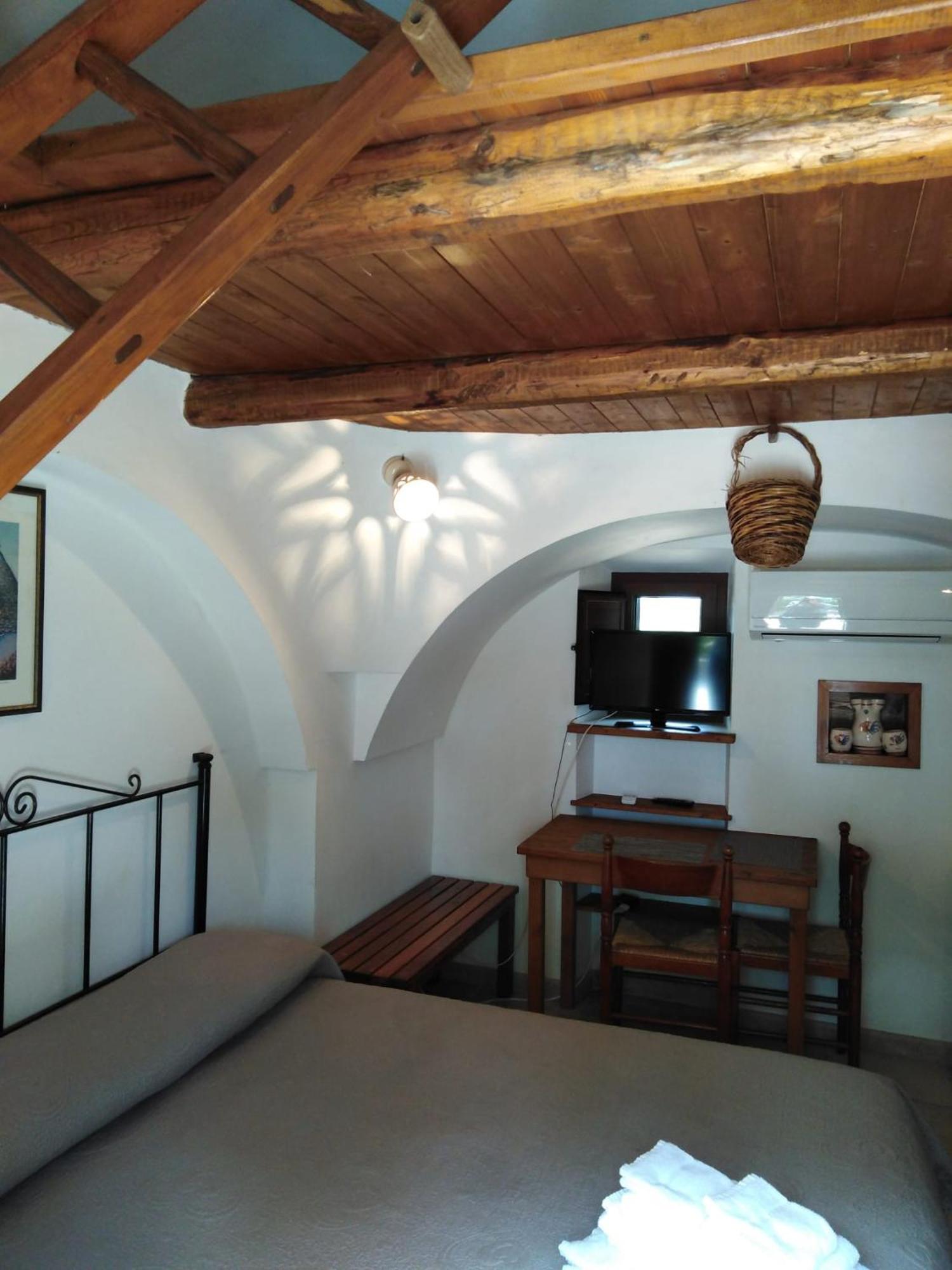 Raggio Di Sole Aparthotel Alberobello Exterior photo