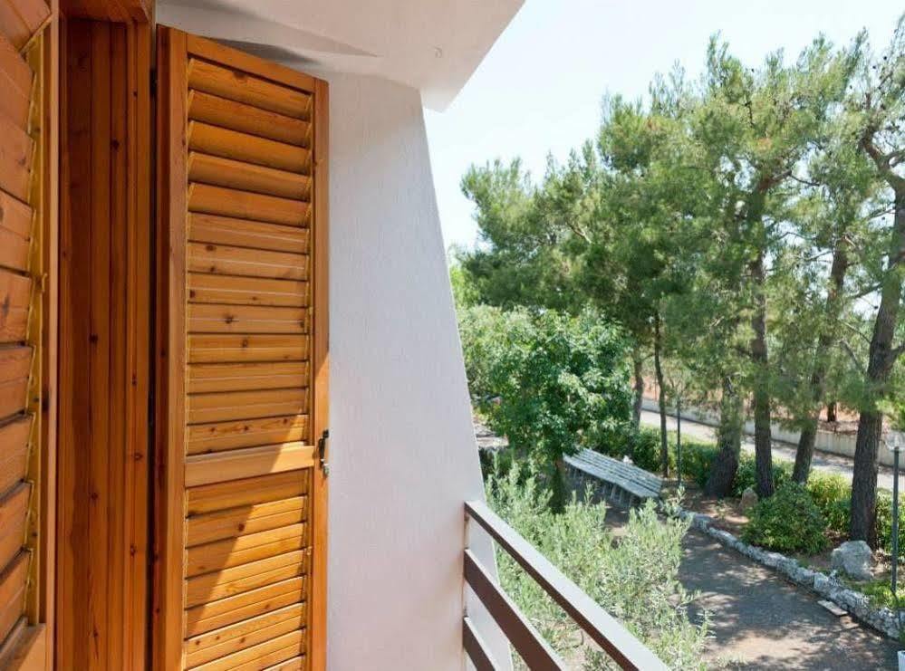 Raggio Di Sole Aparthotel Alberobello Exterior photo